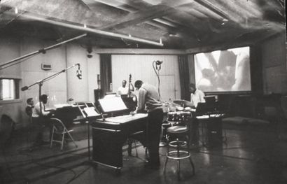 null photographie du Modern Jazz Quartet (qui a composé la musique du film de Vadim...