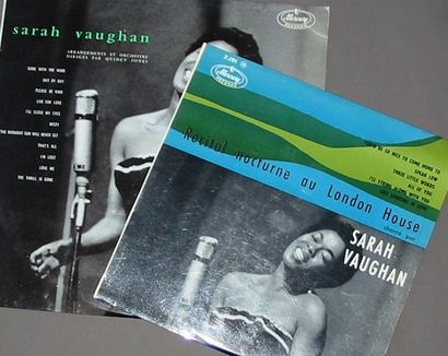 null Sarah Vaughan 2 vinyles 45t « Its might as well be spring... » et« You' be so...
