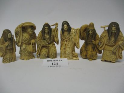 null Ensemble de six sorcières en ivoire. Chine.