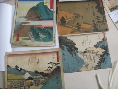 null Lot d'estampes chuban comprenant : - Hiroshige : de la serie " Soixante-huit...
