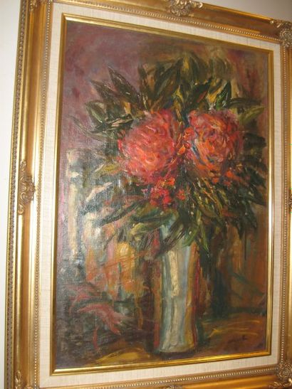 SOURDILLON Berthe, 1895-1976, Deux fleurs circa 1935 , huile sur toile , cachet de...