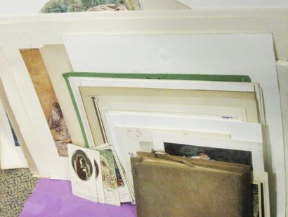 MARCELLE FIACRE 1914-2006 Un carton contenant divers documents et deux carnets