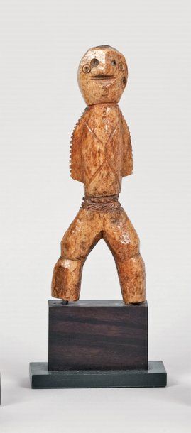 null Statuette LEGA (République Démocratique du Congo) Statuette "Kiniembe " en os,...