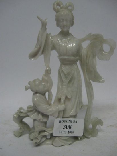 null Sujet en jade de Honan, représentant déesse du printemps et un enfant Chine...