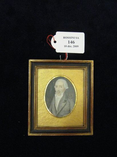 Charles-Pierre Cior (1769 -1840) Portrait d'homme. Miniature ovale en buste de trois-quarts,...
