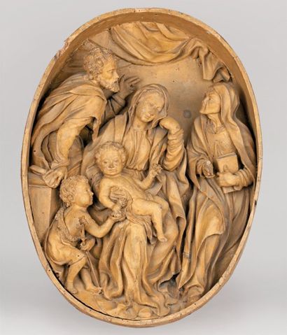 null Sculpture en tilleul de forme ovale en haut relief du XVIIe siècle. Elle représente...