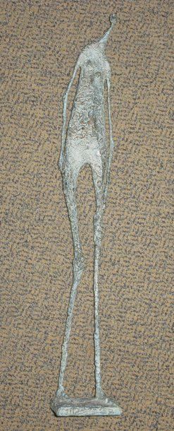 YERMIA Pierre, XXe siècle Figure debout bronze à patine brun vert n°1/8 signé sur...