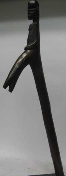 null Récade LOBI (Burkina Faso) Ancien et beau bâton d'épaule surmonté d'une figure...
