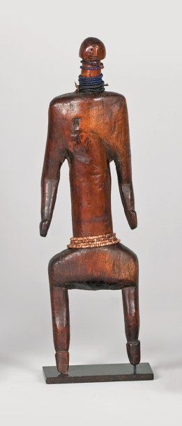 null Poupée NAMJI/DOWAYO (Cameroun) Très belle poupée de belle ancienneté, au torse...