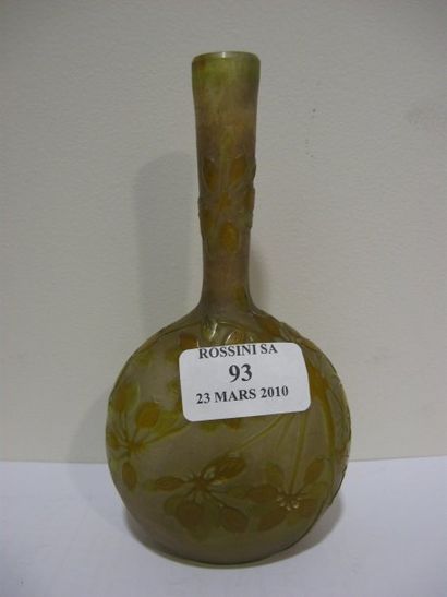 GALLÉ Émile (1846 -1904) Vase soliflore. Epreuve de tirage industriel realisee en...
