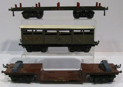 Série HORNBY Lot de 3 wagons du réseau « ETAT » comprenant wagon à ranchers, wagon...