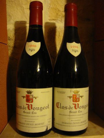 null 2B CLOS DE VOUGEOT (Grand Cru) 1 e.l.s et 1 e.l.a Denis Mortet 1996