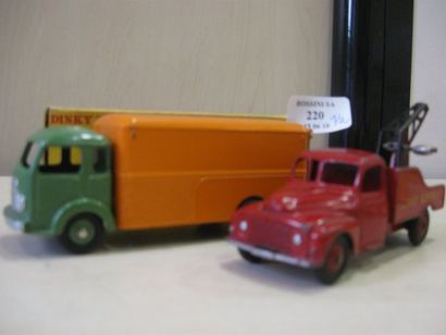 null Fourgon SIMCA " Cargo " réf 33 A, vert/rouge (Bc)CITROEN " 23 " Dinky Service,...
