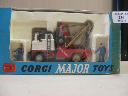 null CORGI MAJOR TOYS : "HOLMES WRECKER" recovery vehicle with FORD tilt Cab, réf...