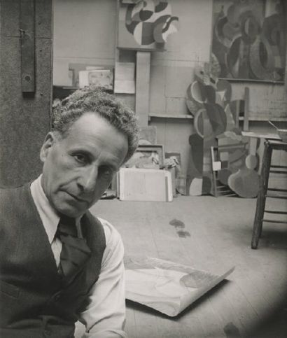 Alfred Reth dans son atelier, ca. 1945 Tirage...