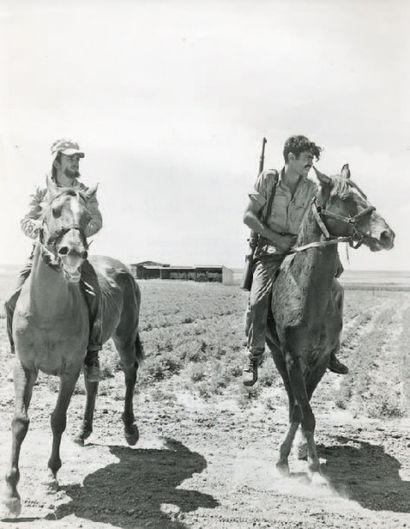 null Militaires, Israël, 1953 Tirage argentique d'époque, tampon " PHOTO IZIS Bidermanas...