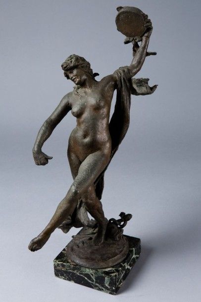 OCTOBRE Aimé, 1868-1943 Bacchante au tambourin 1911

Sculpture en bronze à patine...