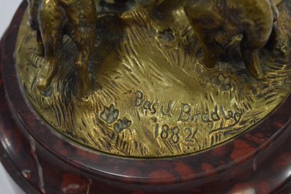 BRADLEY Basil, 1842-1904 Deux saint-bernards, 1882

Groupe en bronze à patine dorée...
