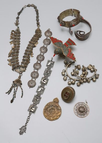 Lot bijoux fantaisie (Afrique du Nord).