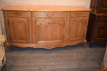 null buffet en merisier DE STYLE LOUIS XV

