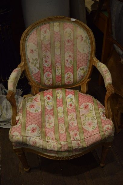 null 1 fauteuil, epoque Louis XVI, décapé