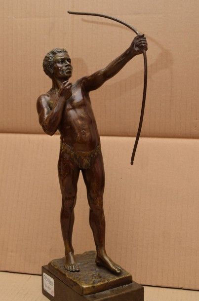 null RIEDER, fin XIXe-début XXe siècle

Archer africain

bronze à patine brune (usures...