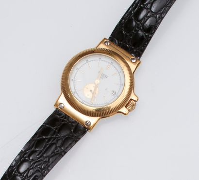 null FRED

Une montre bracelet pour homme modèle "AVENTURE I" en métal, mouvement...