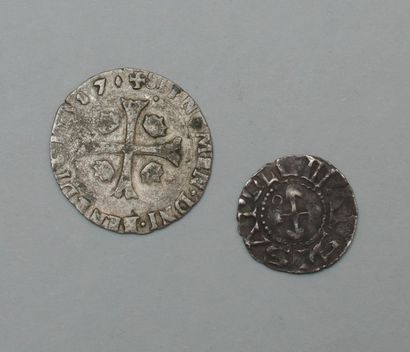 null Lot de deux monnaies française

Henri II douzain Narbonne 1547

Henri II demi...