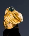 null Bague de genre chevalière en or jaune 18K(750) ciselée d'un cygne au naturel...