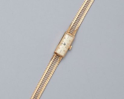 null Montre bracelet de dame en or jaune 18k (750), cadran signé ELECTRA. 

Poids...