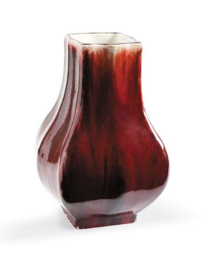 ERNEST CHAPLET (1835-1909) Vase en céramique à corps balustre renflé et col carré...