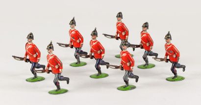 null BRITAINS: 8 Chasseurs à pied King's Royal à la charge.