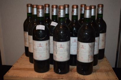 null 12 bouteilles CH. PAPE-CLEMENT, Pessac-Léognan 1985, (ett, niveaux exceptionnels)...