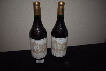 null 2 bouteilles CH. HAUT-BRION, 1° cru 

Pessac-Léognan 

1988

