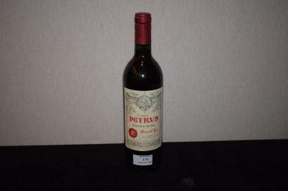 null 1 bouteille PETRUS, Pomerol 1988 (elt) 

