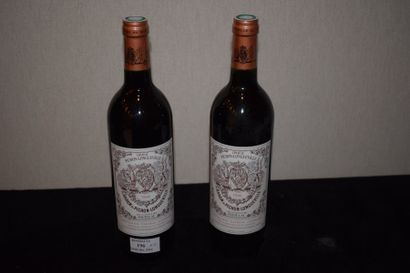 null 2 bouteilles CH. PICHON LONGUEVILLE-BARON, 2° cru 

Pauillac 

1996

