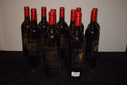 null 11 bouteilles CH. PALMER, 3° cru 

Margaux 

1999

 cb 

