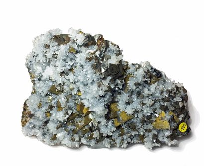 null Trois très jolis minéraux de Villabona, Espagne : FLUORINE et CALCITE (20 cm)....
