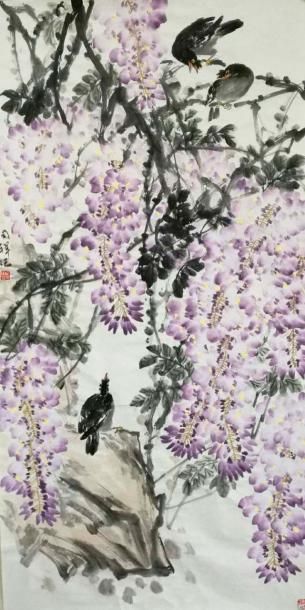 null « La glycine »
-
136 x 68 CM

ZHOU Tongxiang artiste chinois né en 1970 à Wuwei,...