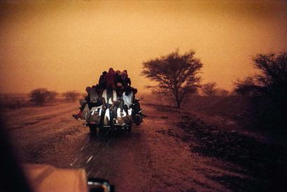 Olivier Jobard (né en 1970) Kingsley, carnet de route d'un immigrant clandestin,...