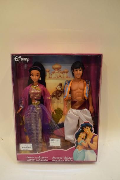 null [ Disney ]



Coffret. Couple de poupées modèle " Jasmine & Aladin - Disney...