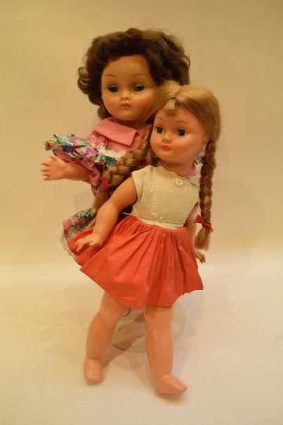 null [ Bella ]



Ensemble de 2 poupées, l'une parlante robe à fleurs (ht. : 42 cm)...
