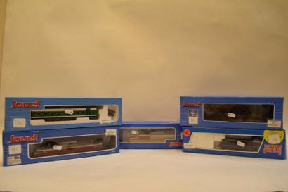 null JOUEF : 5 locomotives dont 2 D 2 5549 - CC 6505 - BB 67.000 - autorail X 21...