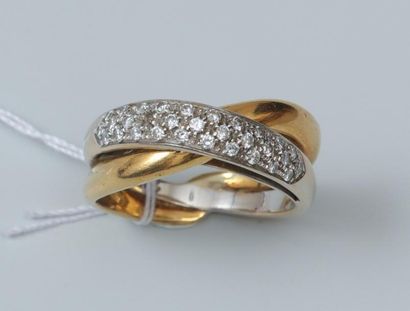 null Bague en or jaune et or gris 18K (750) à deux anneaux croisés, uni ou serti...