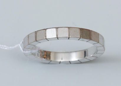 null Bague jonc en or gris 18k (750). Numérotée et signée Cartier. 

Poids brut :...