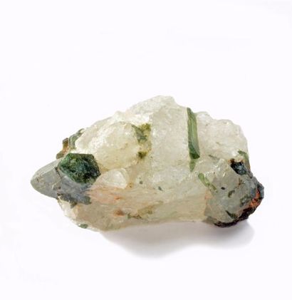 null Sept petites TOURMALINES : aiguilles "pastèque" dans quartz (7 cm) du Brésil;...