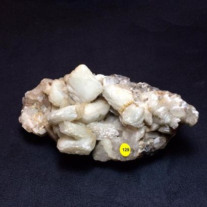 null Deux minéraux de Roumanie : CHALCOPYRITE, QUARTZ, CALCITE de Baia Sprie (12...
