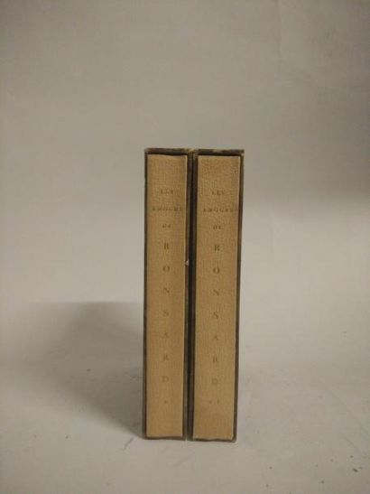 null [POESIE]

RONSARD Les amours Union latine d'édition, deux volumes, in 8, illustrés,...