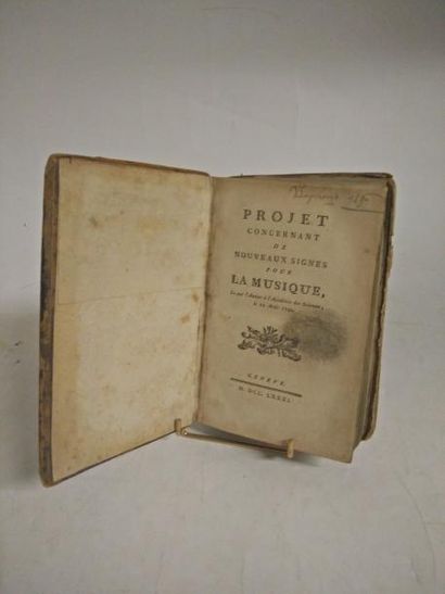 null [ROUSSEAU, Jean-Jacques].

Traités sur la musique.

Genève, 1781, 8°, 437 p....