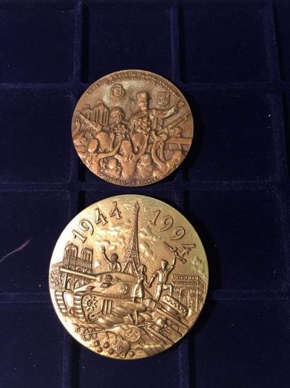 null [ WW2 ] [ PARIS ] [ 2ème DB ]



Ensemble de 2 médailles commémoratives de la...